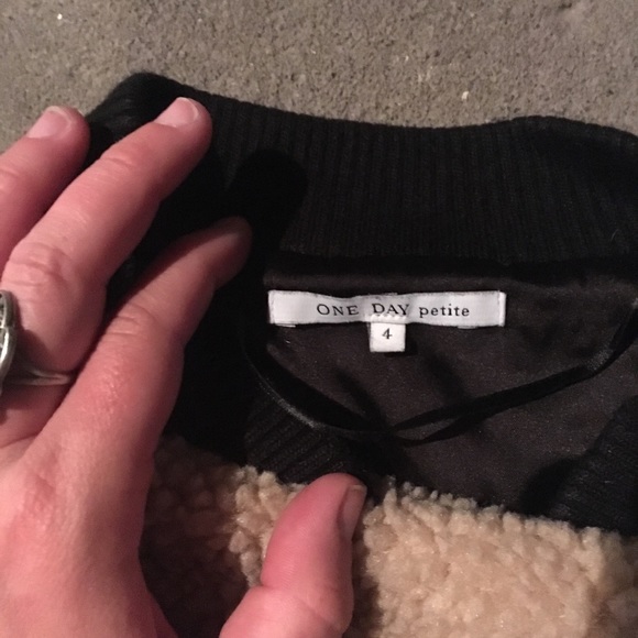 Do-fur sheep skin jacket - Picture 2 of 2